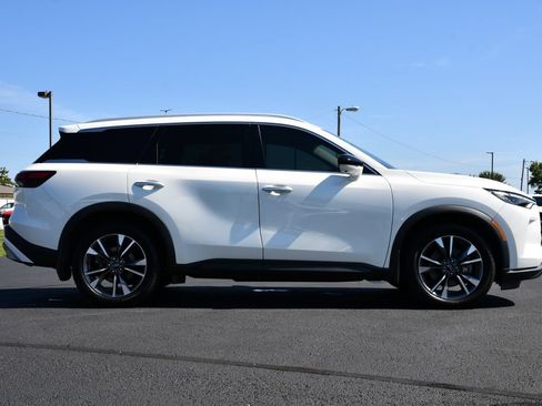 Used 2023 INFINITI QX60 Luxe w/ Performance Audio Package AWD/4WD image 8
