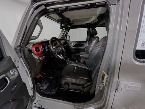Used 2022 Jeep Gladiator Rubicon w/ LED Lighting Group image 15