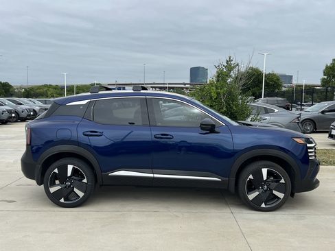 Certified 2026 Nissan Kicks SR w/ SR Premium Package FWD image 3