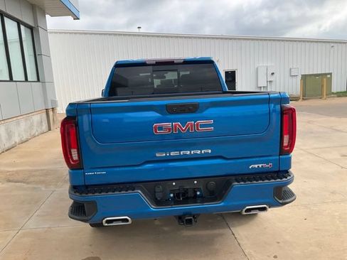 Used 2022 GMC Sierra 1500 AT4 w/ AT4 Preferred Package AWD/4WD image 39