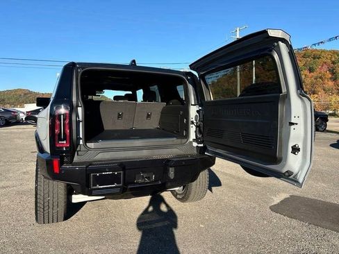 New 2025 GMC Hummer EV 3X image 5