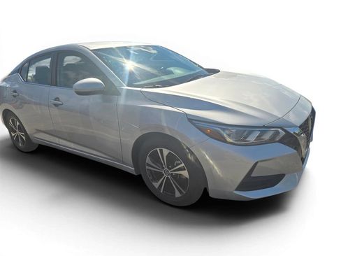 Used 2022 Nissan Sentra SV FWD image 2