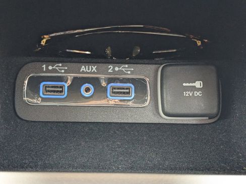 Used 2020 Jeep Grand Cherokee Overland image 30