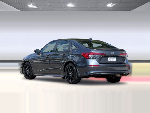 Certified 2024 Honda Civic Sport image 3