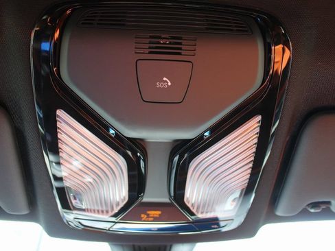 Used 2025 BMW M4 Coupe w/ Executive Package RWD image 59