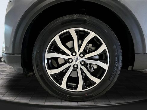 Used 2025 Ford Explorer ST-Line AWD/4WD image 32