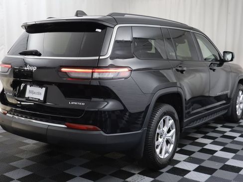 Used 2022 Jeep Grand Cherokee L Limited w/ MOPAR Finishing Package AWD/4WD image 17
