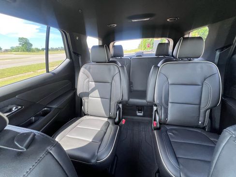 Used 2023 Chevrolet Traverse Premier w/ LPO, 'HIT The Road' Package FWD image 26