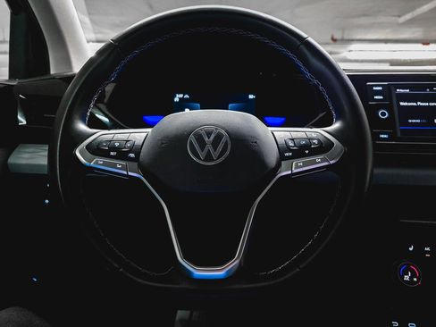 Used 2022 Volkswagen Taos S image 21