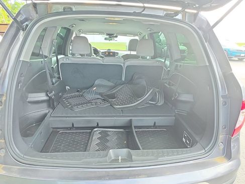 Used 2020 Honda Pilot EX image 11