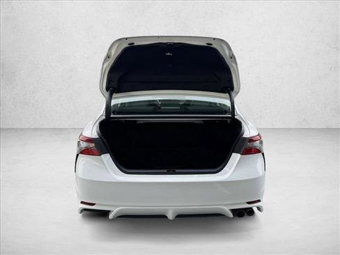 Certified 2024 Toyota Camry SE image 7