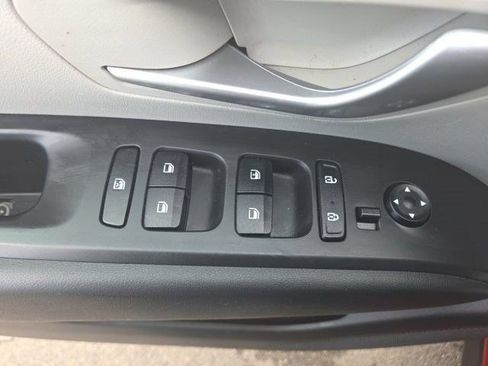 Used 2023 Hyundai Tucson SE AWD/4WD image 12