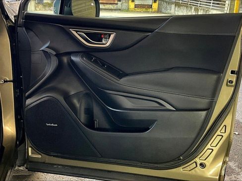 Used 2022 Subaru Forester Premium image 14