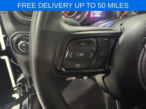 Used 2023 Jeep Gladiator Sport AWD/4WD image 7