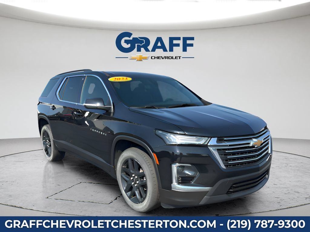 Used 2023 Chevrolet Traverse LT w/ Rear Camera Mirror Package AWD/4WD image 11