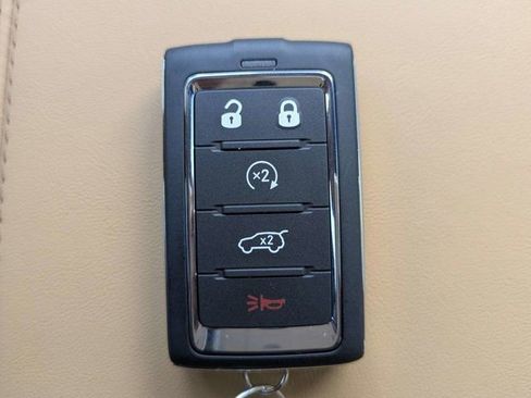 New 2026 Jeep Grand Cherokee L Summit w/ Obsidian Package AWD/4WD image 34