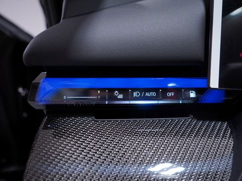 New 2026 BMW M5 Touring image 21