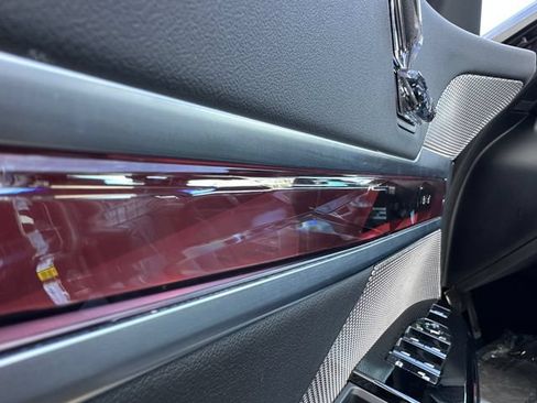 Used 2023 BMW 740i w/ Parking Assistance Package RWD image 13