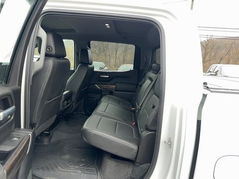 Used 2021 Chevrolet Silverado 1500 LT Trail Boss w/ Convenience Package II AWD/4WD image 10