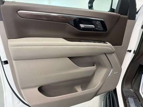 New 2026 Chevrolet Tahoe LT w/ Comfort Package RWD image 13