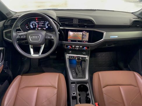 Used 2022 Audi Q3 2.0T Premium Plus AWD/4WD image 17