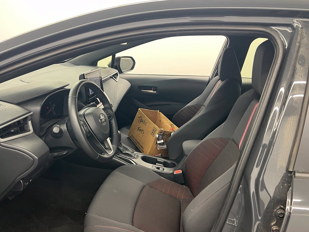 Used 2026 Toyota Corolla SE FWD image 8
