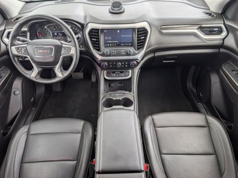 Used 2023 GMC Acadia SLT AWD/4WD image 5