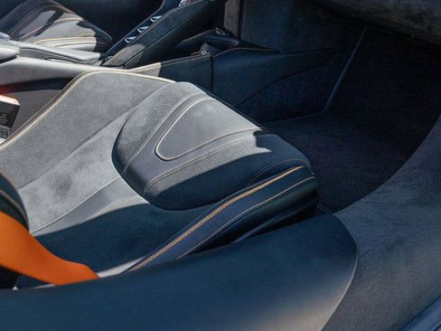 Used 2022 McLaren 720S Spider RWD image 30