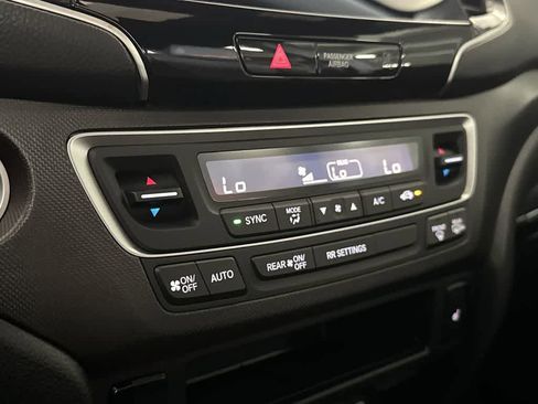 Used 2023 Honda Passport TrailSport image 19