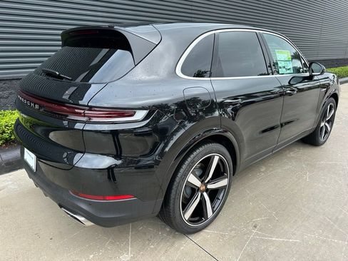 Used 2026 Porsche Cayenne E-Hybrid AWD/4WD image 9
