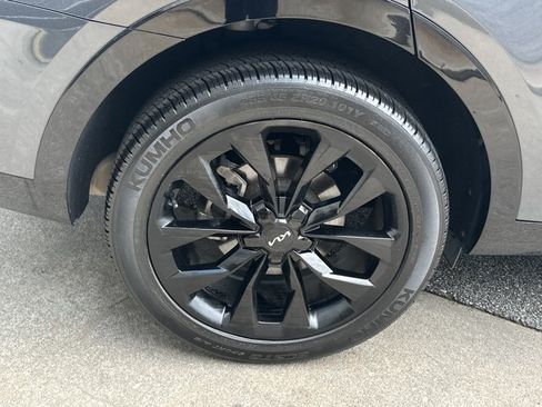 Certified 2023 Kia Sorento SX FWD image 20