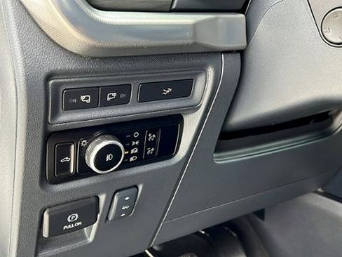 Used 2024 Ford F150 Lariat w/ Equipment Group 502A High image 33