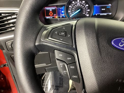 Used 2024 Ford Edge SEL w/ Convenience Package AWD/4WD image 22