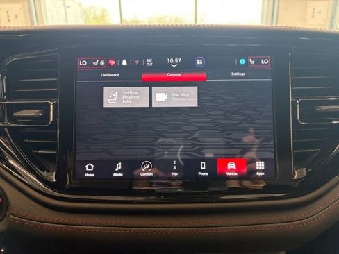 Certified 2025 Dodge Durango R/T image 23