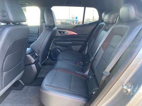 Used 2024 Chevrolet Equinox EV RS FWD image 28