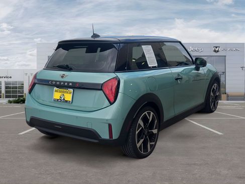 Used 2025 MINI Cooper S FWD image 5
