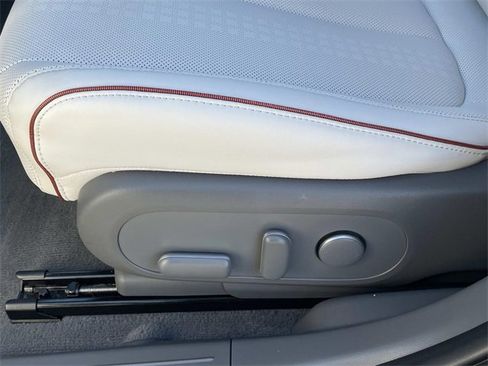 Used 2023 Hyundai Ioniq 5 SEL image 21