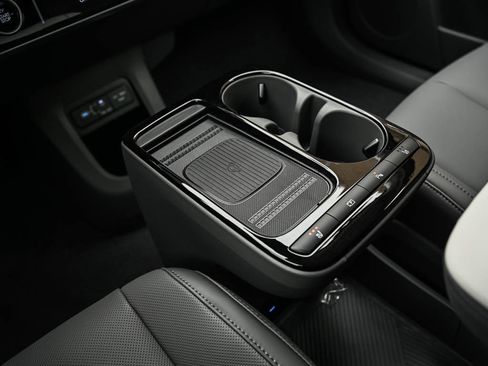 New 2026 Hyundai Ioniq 5 SEL image 27