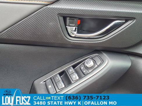 Certified 2025 Subaru Crosstrek 2.5i Limited w/ Crosstrek Mirror Package image 23