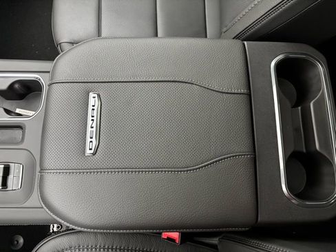 New 2026 GMC Sierra 2500 Denali w/ Denali Reserve Package image 33