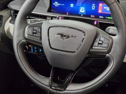 New 2025 Ford Mustang Mach-E Premium AWD/4WD image 31