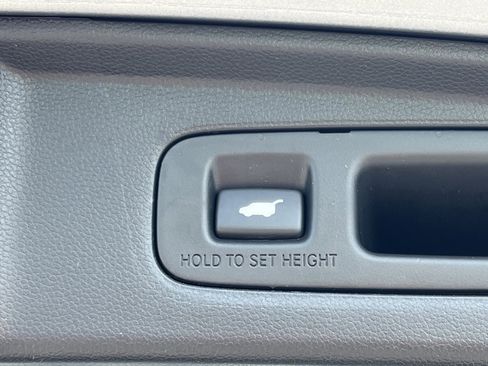 Used 2023 Honda CR-V Sport Touring image 25