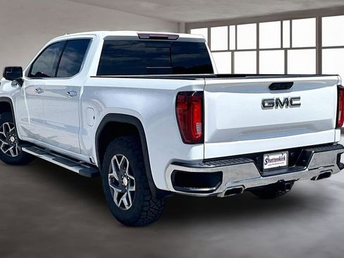 Used 2023 GMC Sierra 1500 SLT w/ SLT Premium Package AWD/4WD image 4