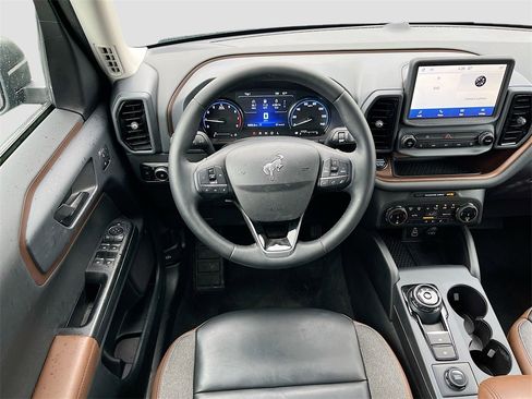 Used 2024 Ford Bronco Sport Outer Banks image 21