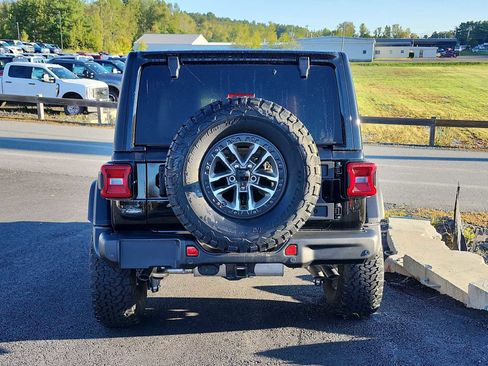 New 2024 Jeep Wrangler Unlimited Rubicon 392 image 13