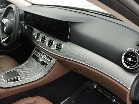 Certified 2023 Mercedes-Benz E 450 4MATIC Sedan image 25