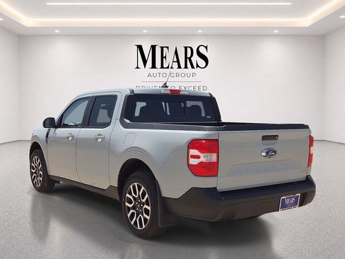 Used 2023 Ford Maverick Lariat w/ Equipment Group 500A Standard AWD/4WD image 3