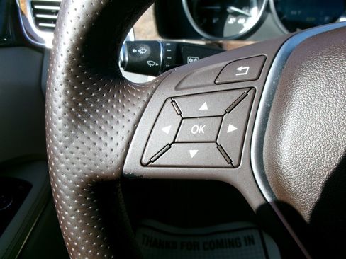 Used 2014 Mercedes-Benz E 350 Sedan image 19