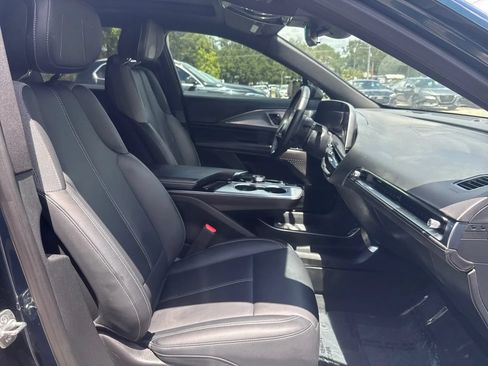 Used 2024 Cadillac Lyriq Tech RWD image 16