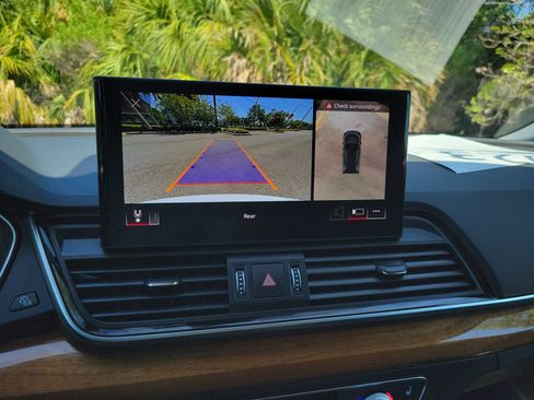 Certified 2023 Audi Q5 e Premium Plus AWD/4WD image 21